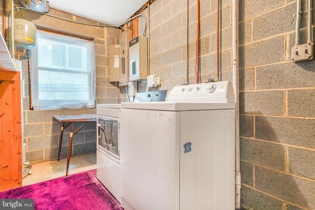 2 Adam Court - Photo 25