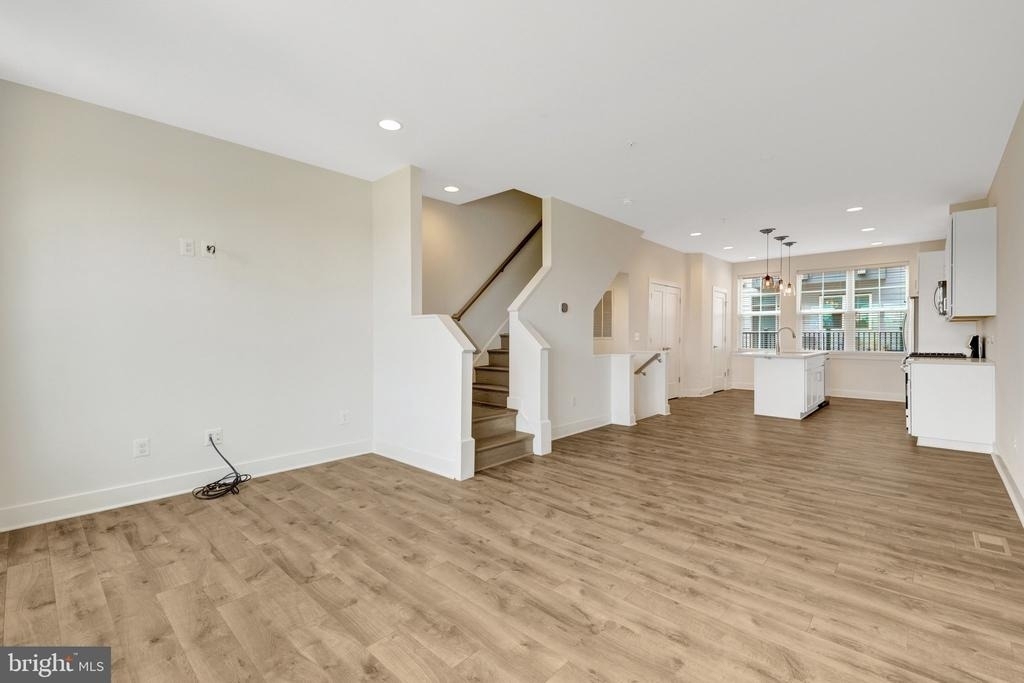 11247 Beaker Street - Photo 9