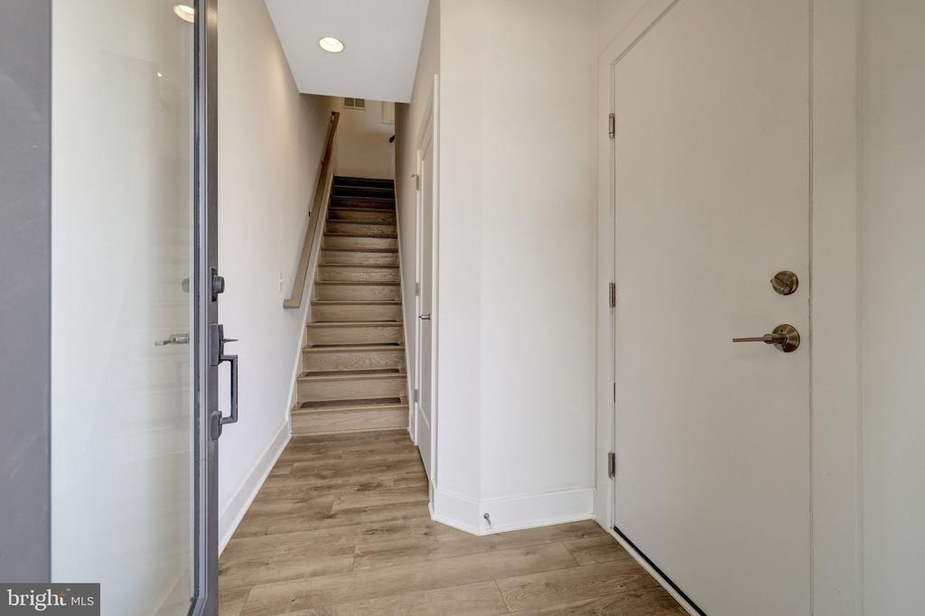 11247 Beaker Street - Photo 5