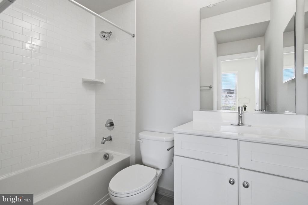 14566 Lake Vista Drive - Photo 16