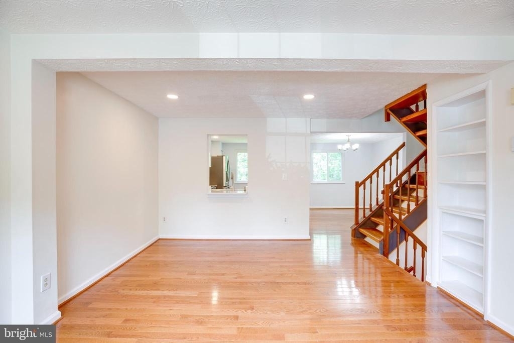 1604 Barnstead Drive - Photo 3