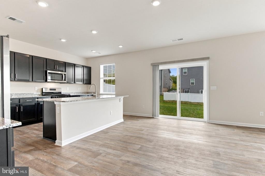 124 Clerkenwell - Photo 3