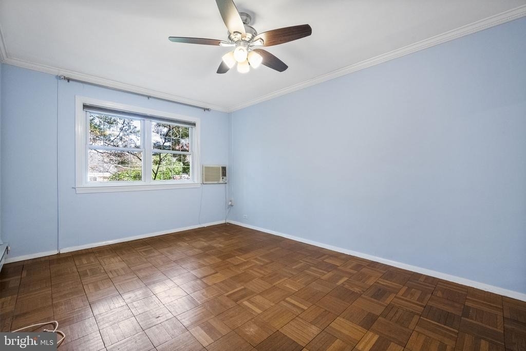 1635 Ripon Place - Photo 13