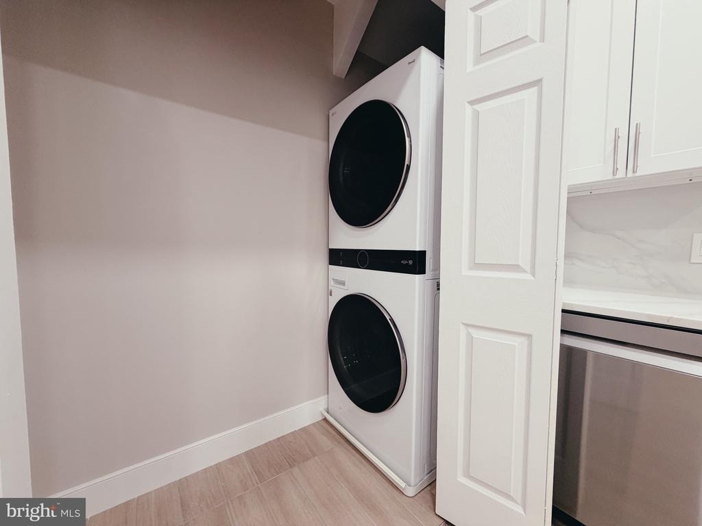 2720 W Thompson Street - Photo 2