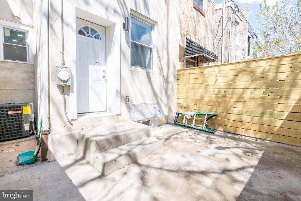 1927 S Norwood Street - Photo 17
