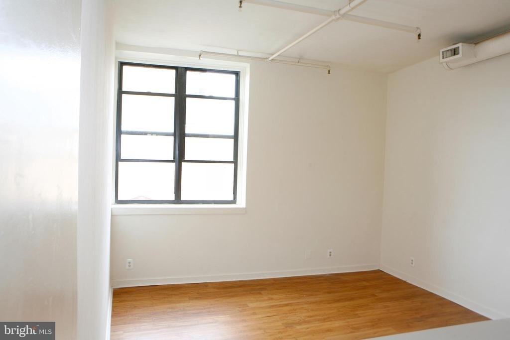 130-3 Arch Street - Photo 7