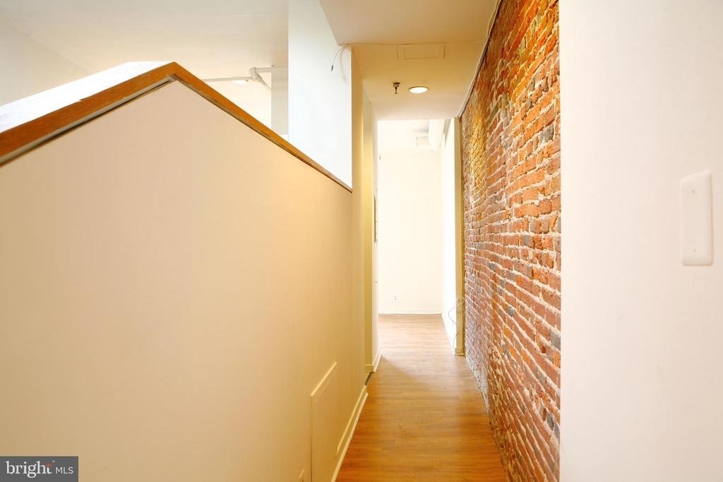130-3 Arch Street - Photo 6