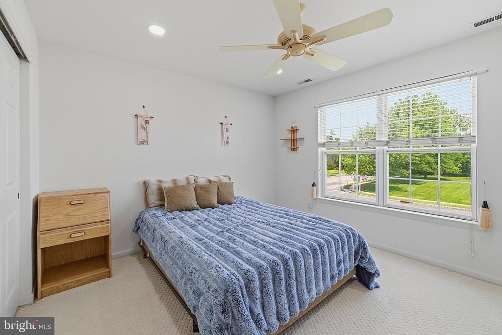 537 Riggs Avenue - Photo 23