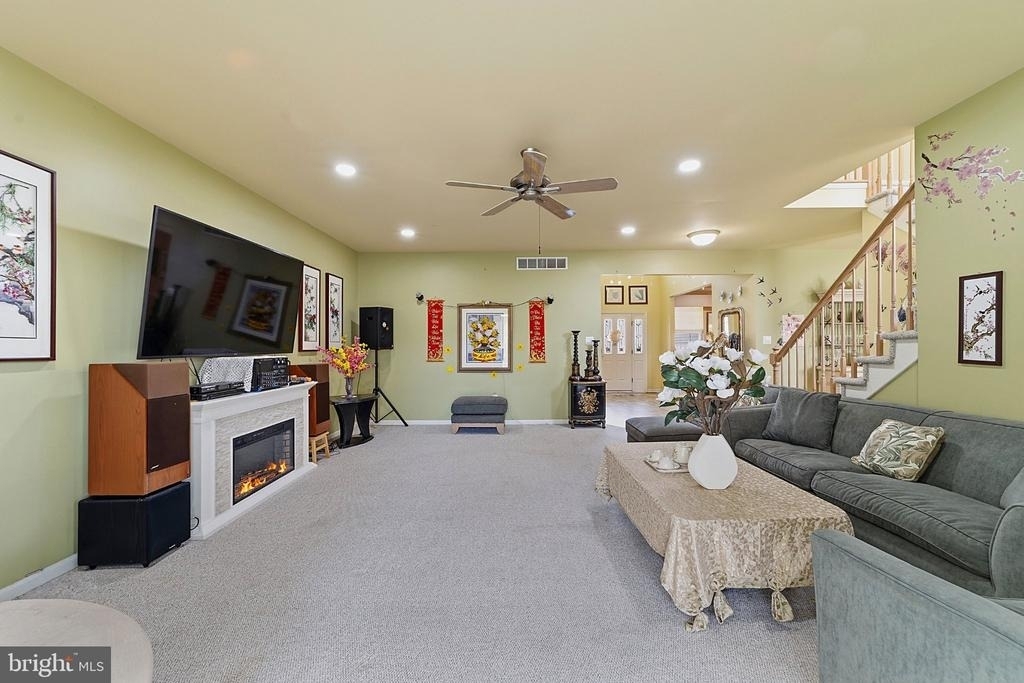 537 Riggs Avenue - Photo 10
