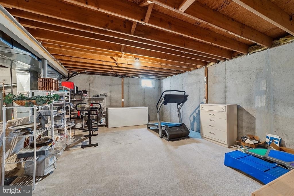537 Riggs Avenue - Photo 28