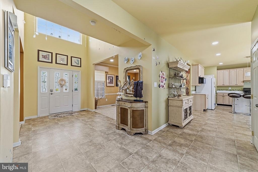 537 Riggs Avenue - Photo 3