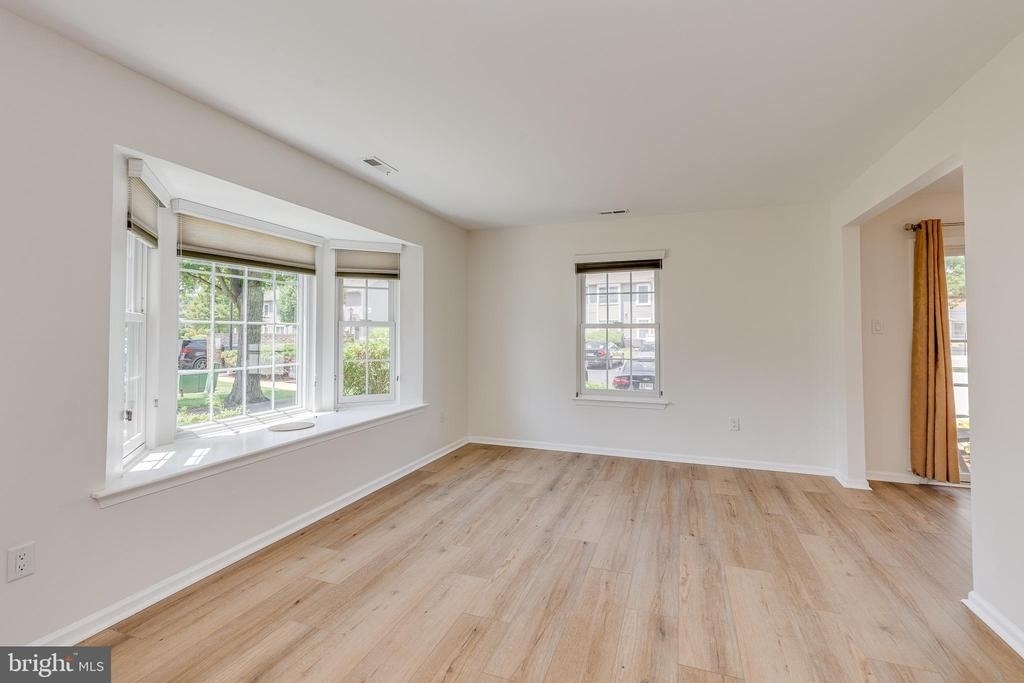 3704 Fenwick Lane - Photo 5