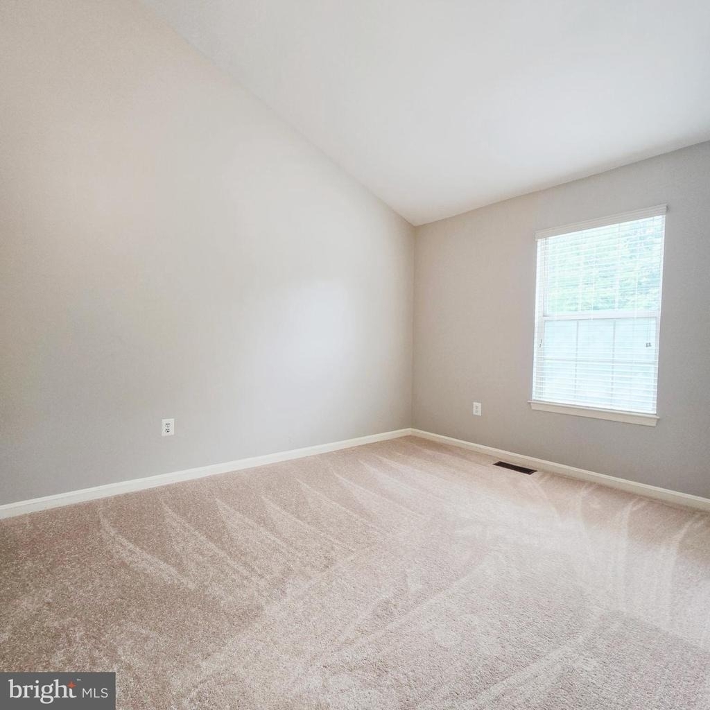 20011 Placid Lake Terrace - Photo 27