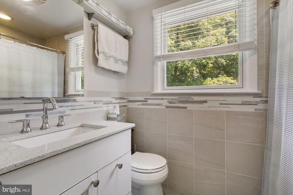 9504 Wadsworth Drive - Photo 27