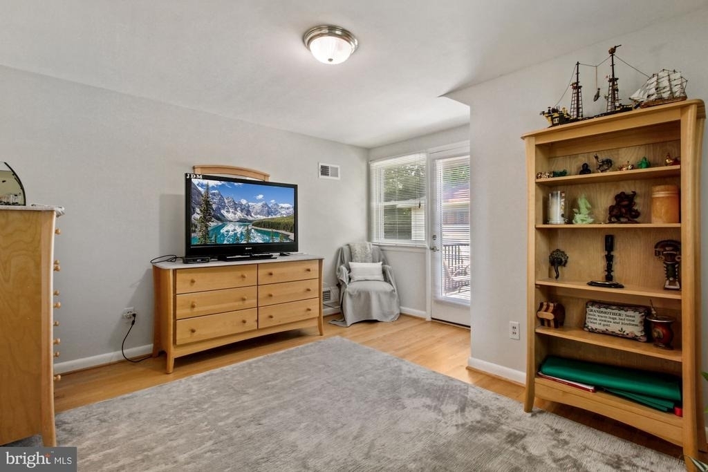 9504 Wadsworth Drive - Photo 29