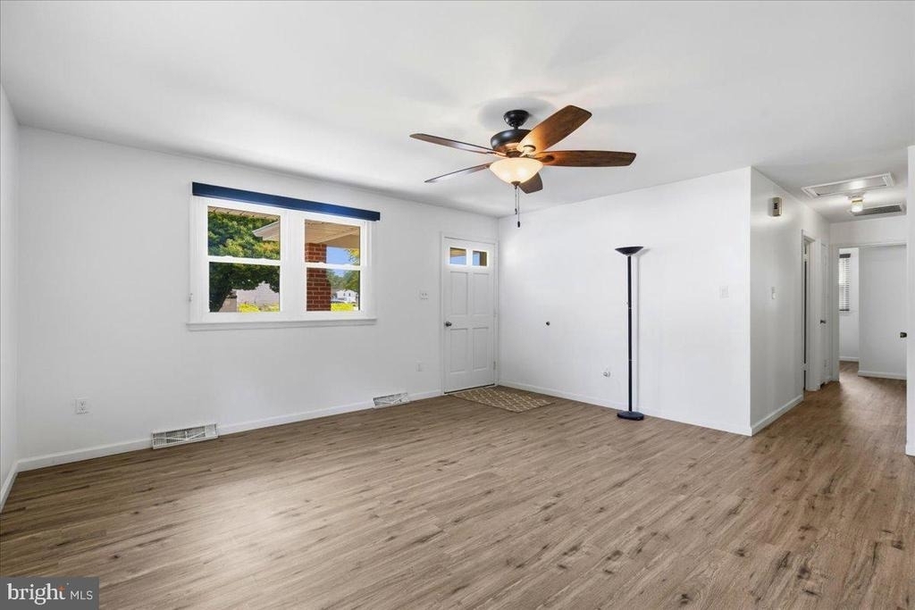 1447 Knight Avenue - Photo 3