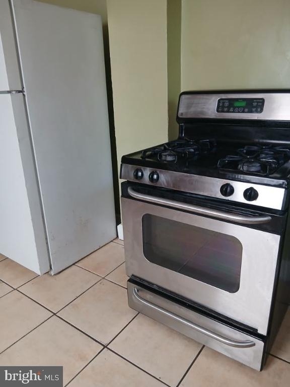 1704 Monterey Street - Photo 4