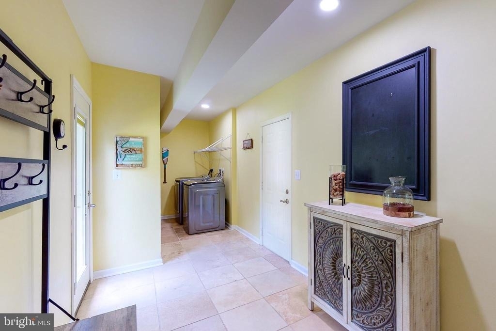 5630 Buccaneer Court - Photo 17