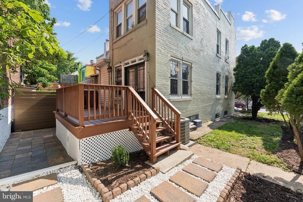2911 Sherman Avenue Nw - Photo 38