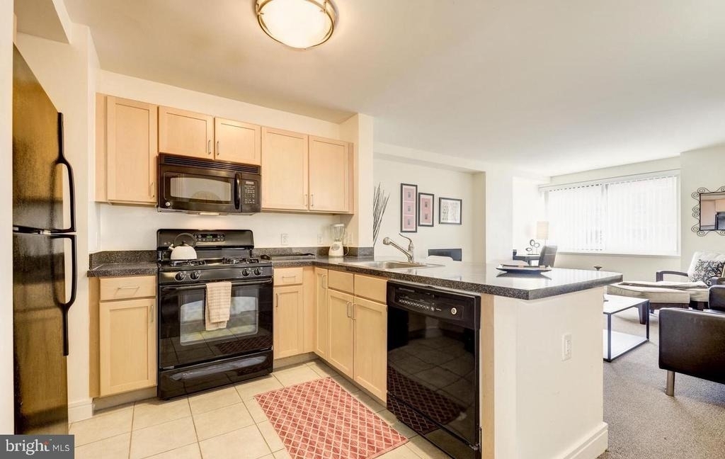 800 4th Street Sw - Photo 1