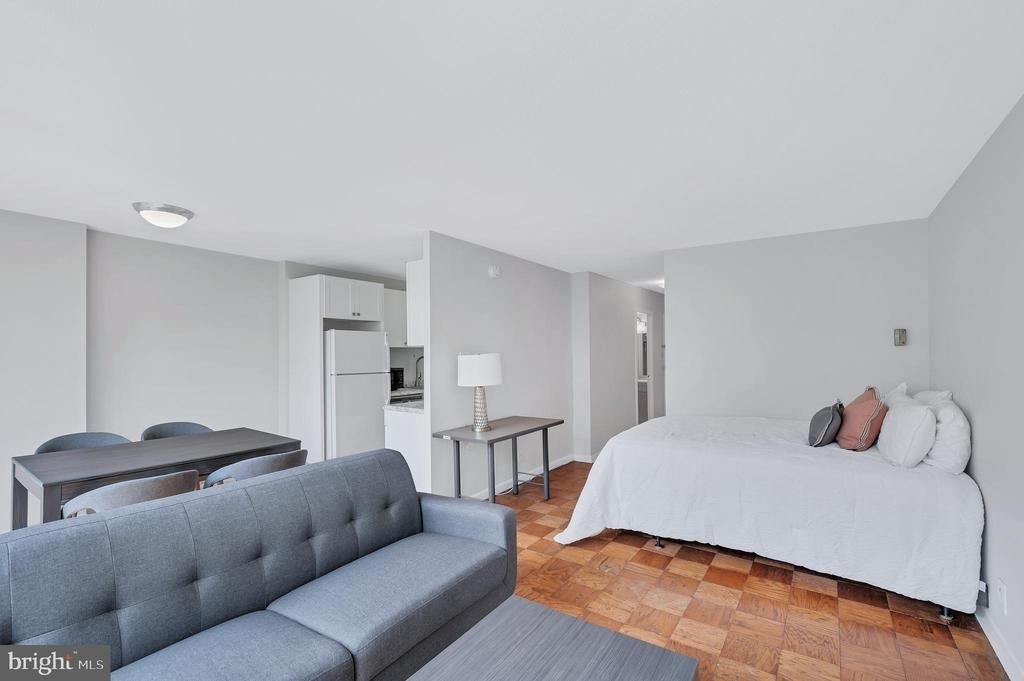 2201 L Street Nw - Photo 0