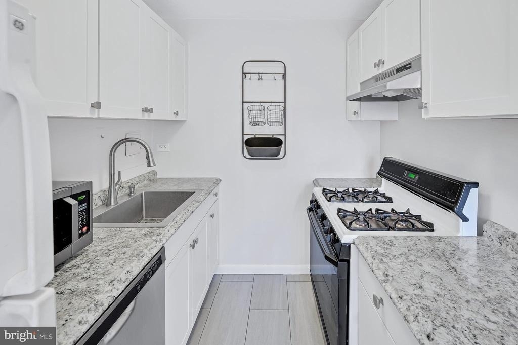 2201 L Street Nw - Photo 11
