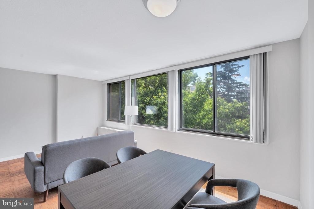 2201 L Street Nw - Photo 4