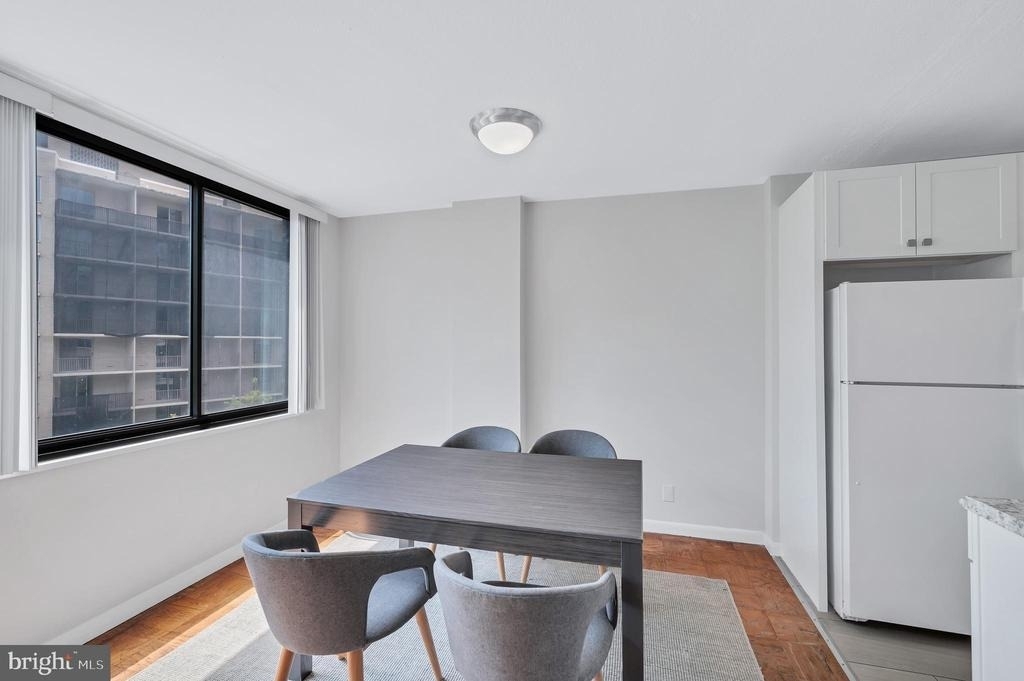 2201 L Street Nw - Photo 6