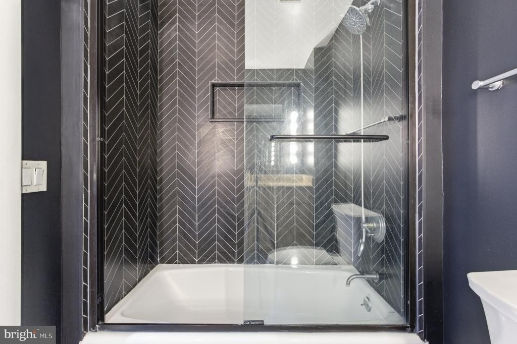 811 4th Street Nw - Photo 33