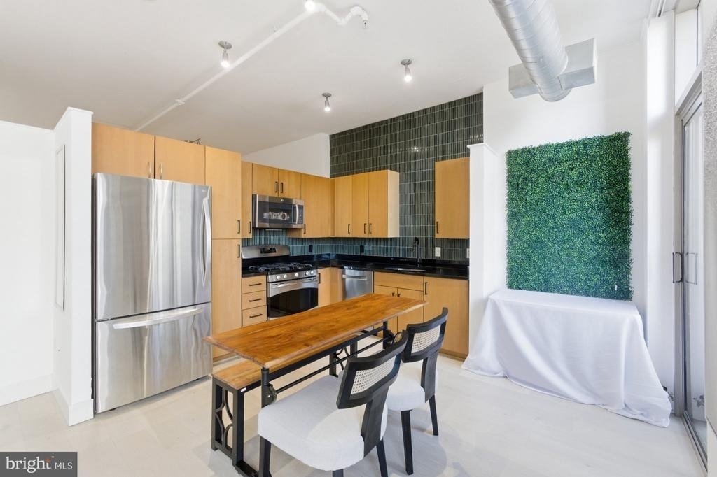 811 4th Street Nw - Photo 19