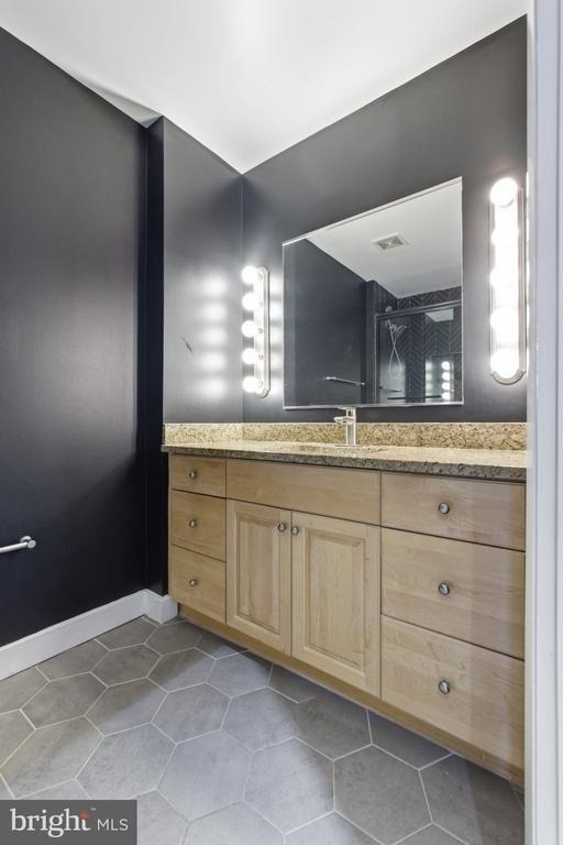 811 4th Street Nw - Photo 30