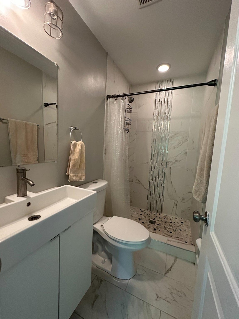 1914 D Street Ne - Photo 20