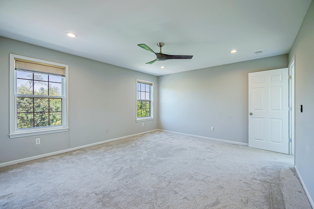 2865 Barclay Way - Photo 29