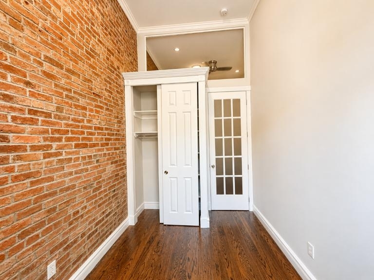 Copy of 234 West 14th Street, Unit 2b - Photo 9