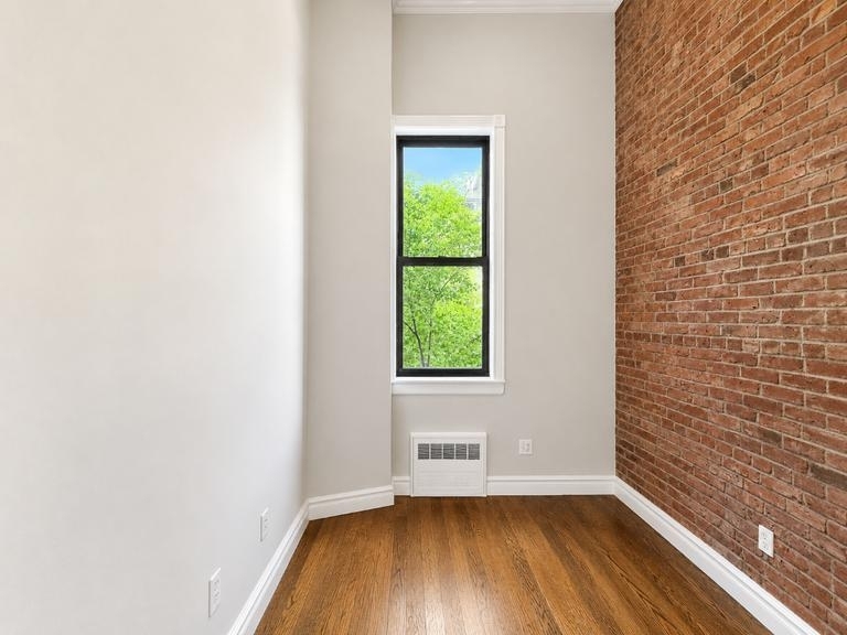 Copy of 234 West 14th Street, Unit 2b - Photo 3