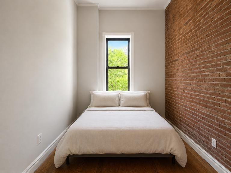 Copy of 234 West 14th Street, Unit 2b - Photo 2