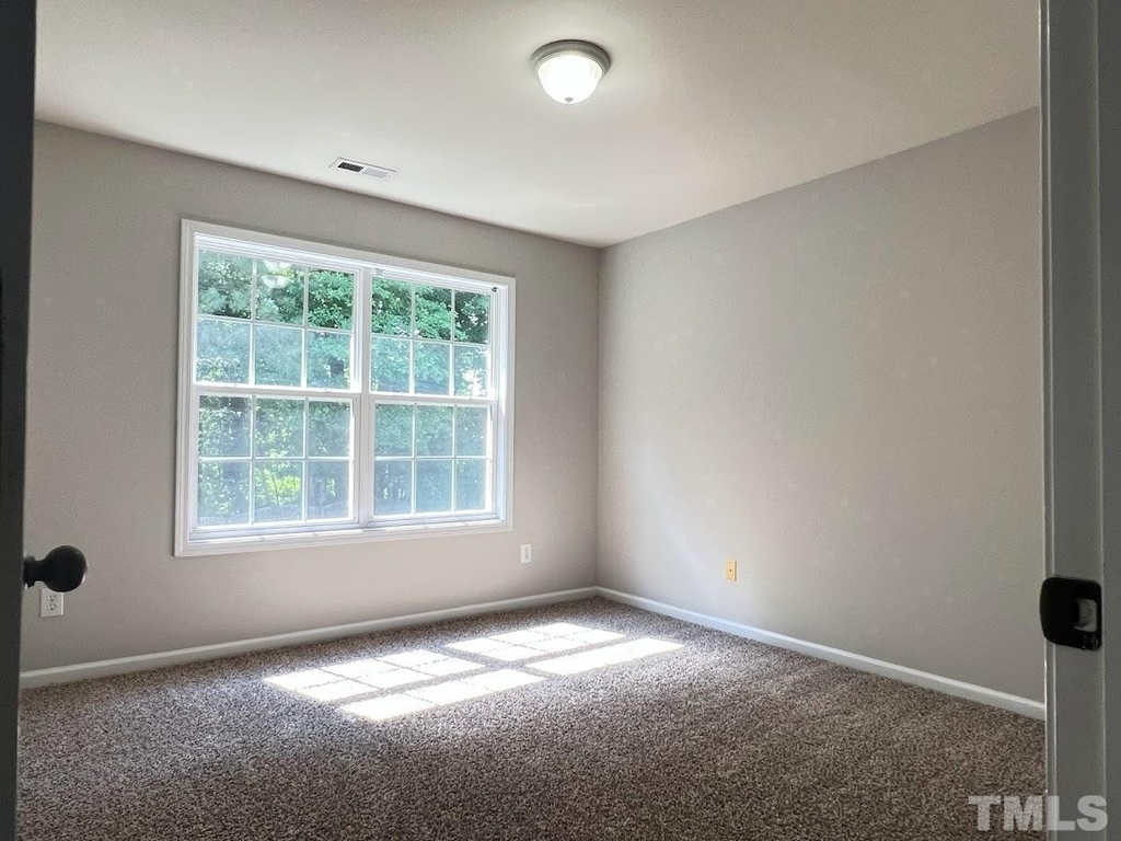 201 October Glory Lane - Photo 14