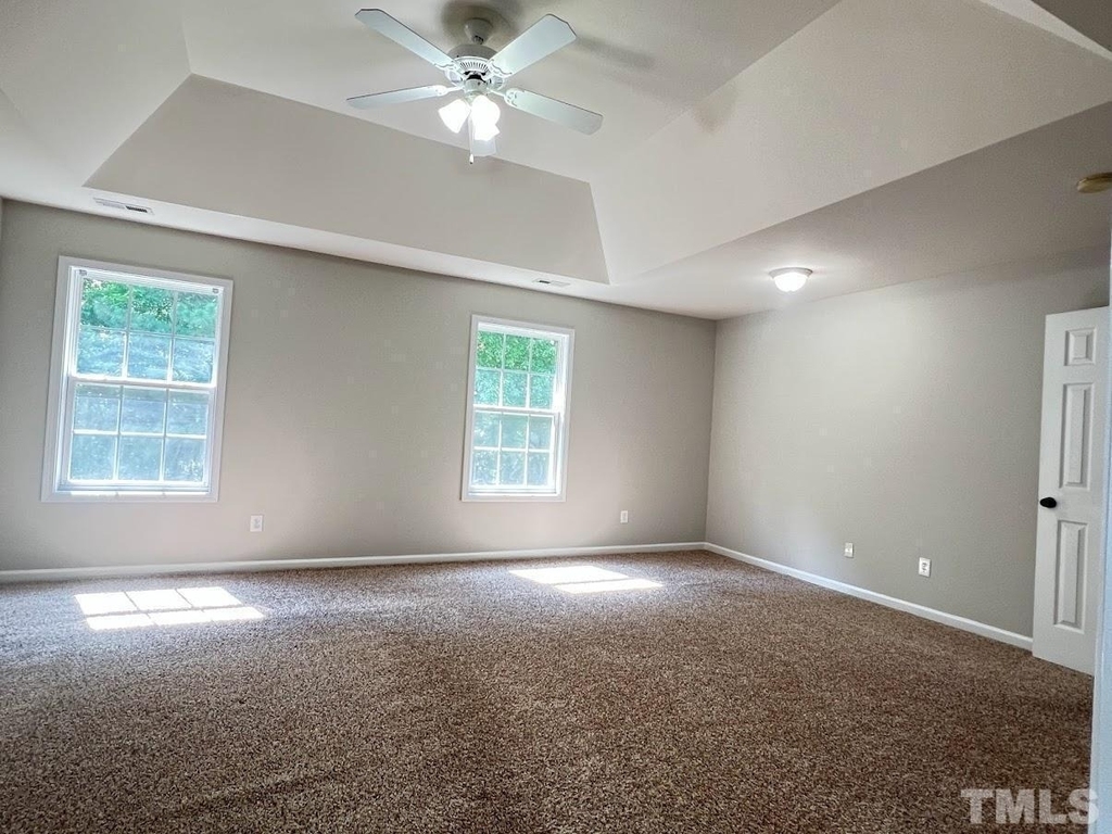 201 October Glory Lane - Photo 11
