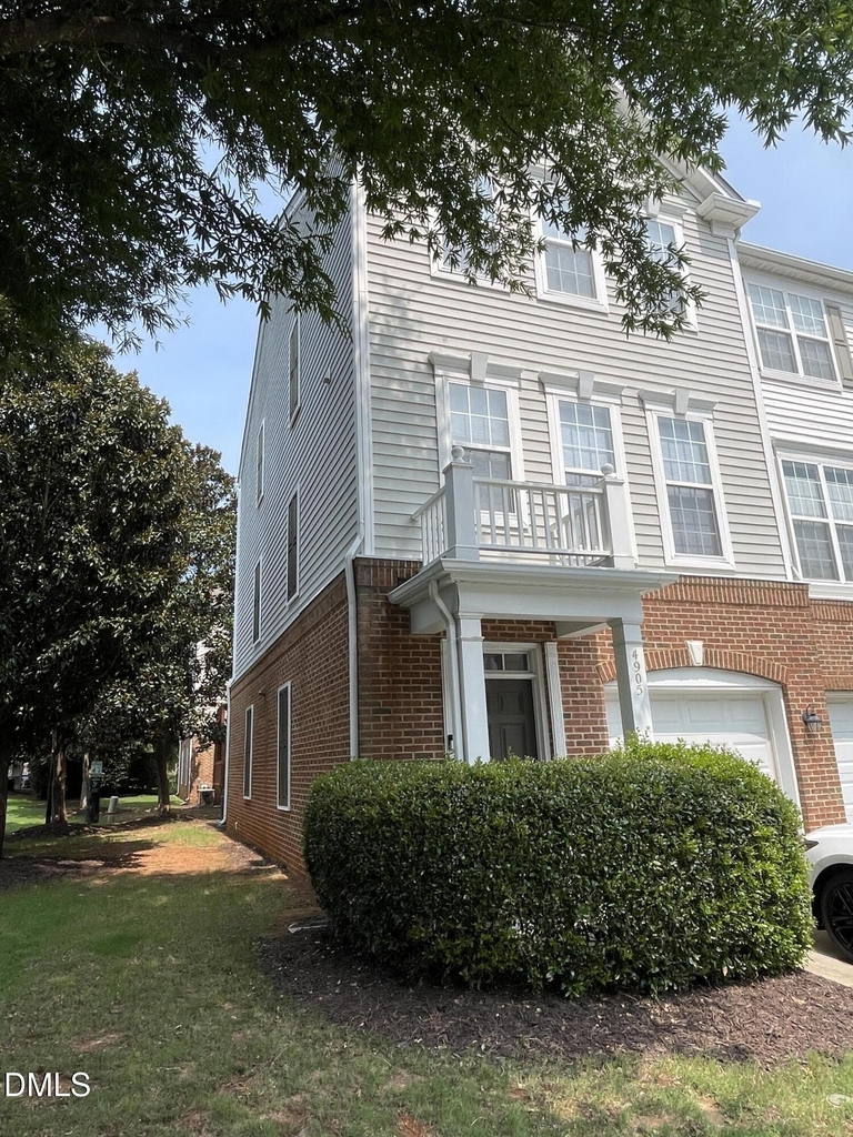 4905 Wyatt Brook Way - Photo 1