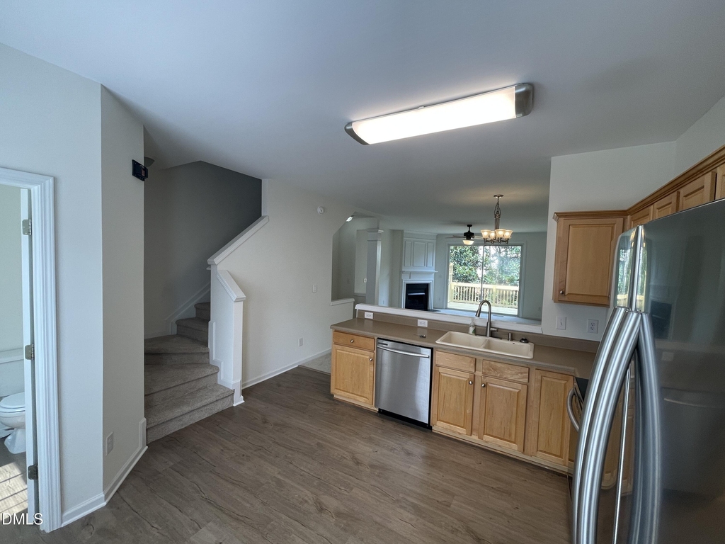 4905 Wyatt Brook Way - Photo 3