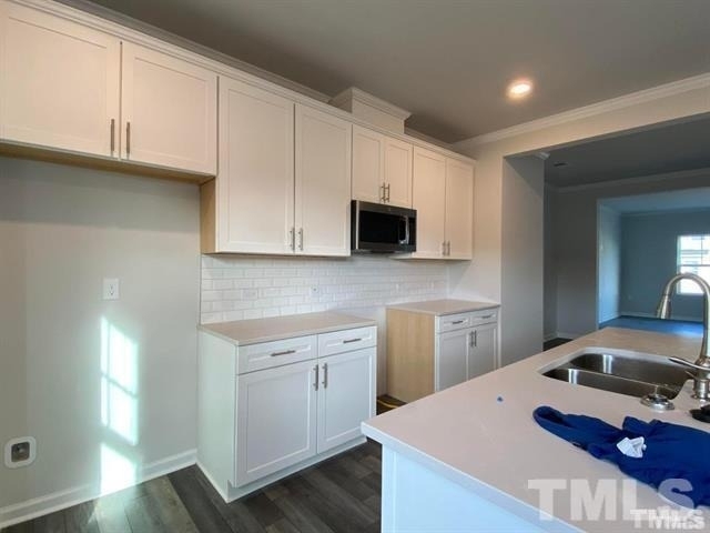 609 Gimari Drive - Photo 1