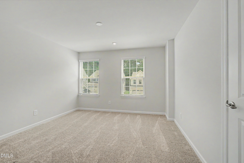 1621 Crimson Leaf - Photo 27