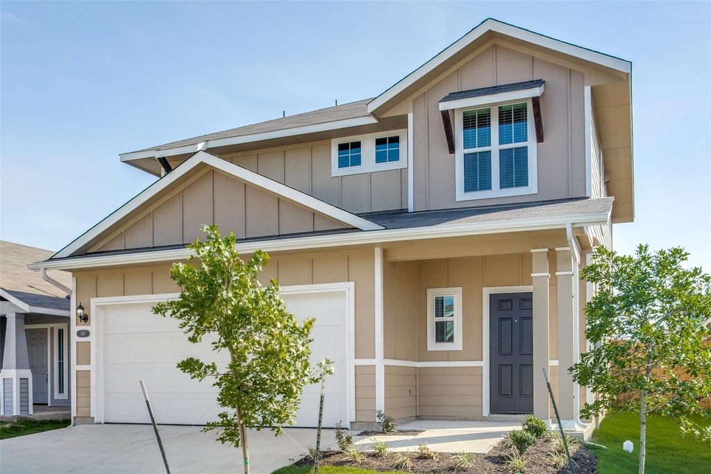 140 Living Reef Dr - Photo 0