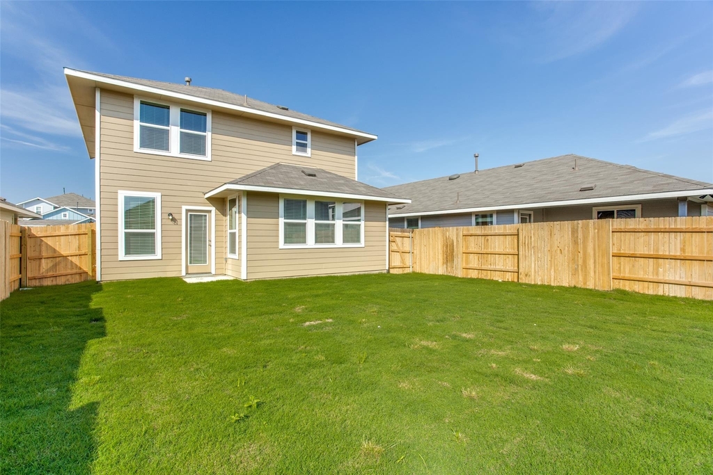 140 Living Reef Dr - Photo 24