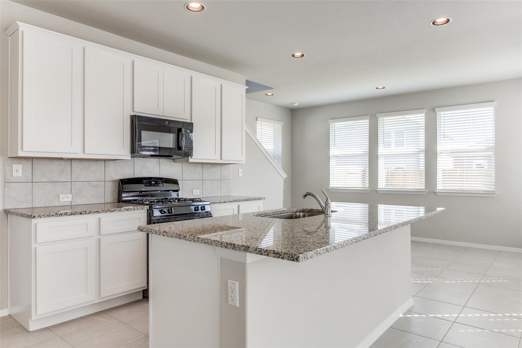 140 Living Reef Dr - Photo 11