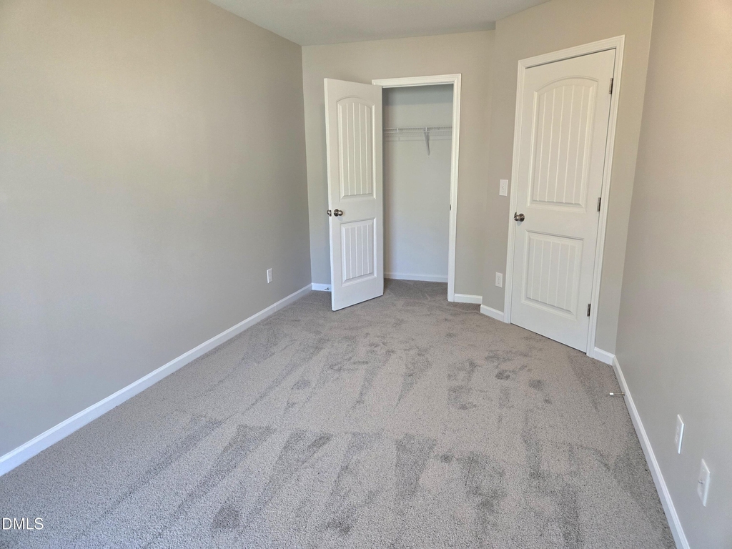 72 E Grove Point Drive - Photo 15