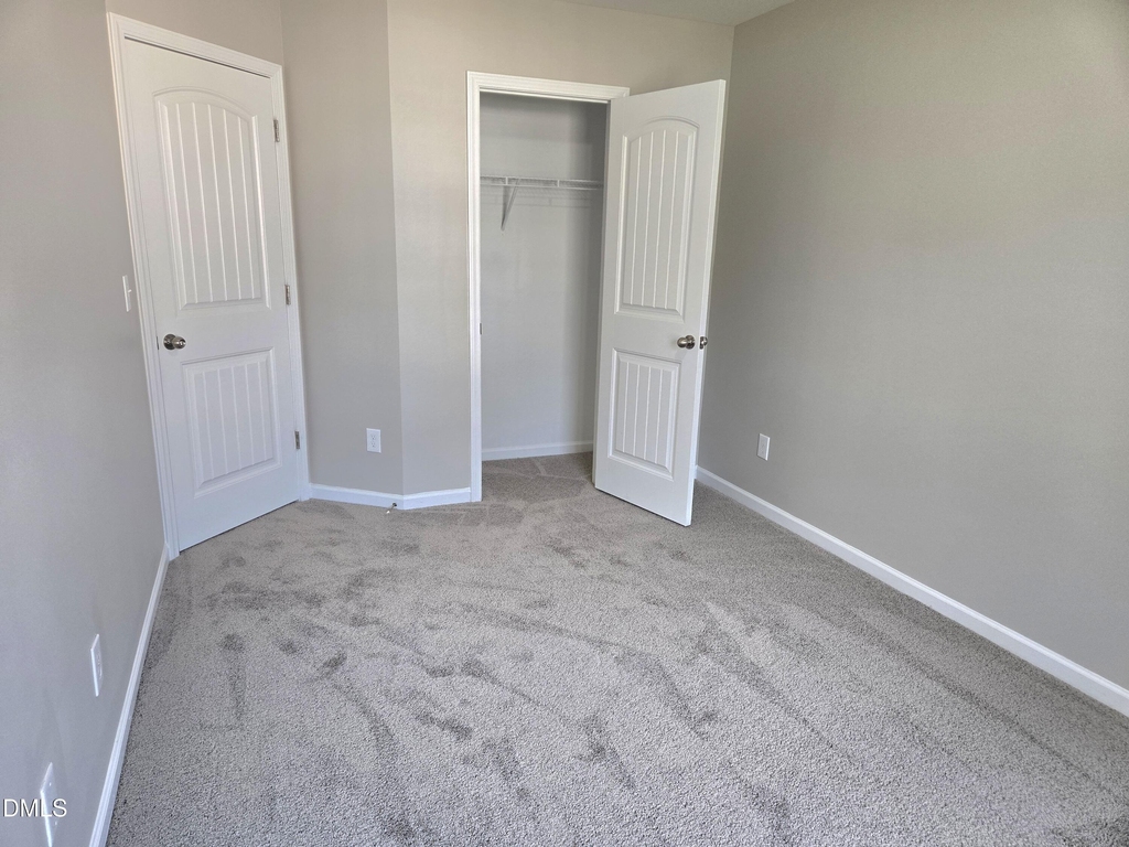 72 E Grove Point Drive - Photo 11