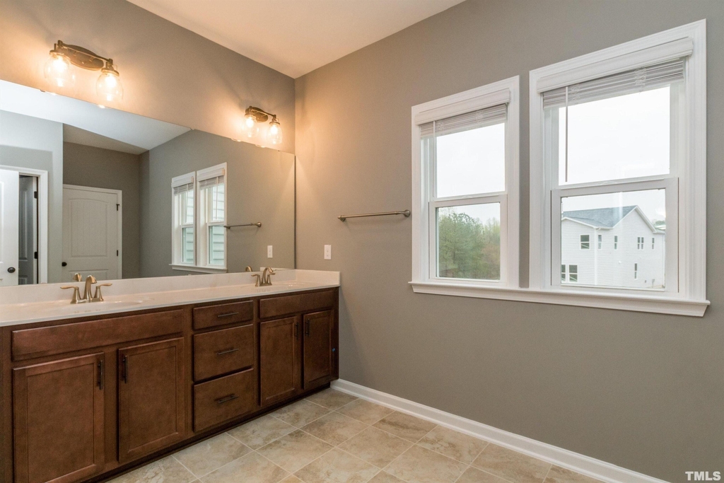 4072 Reunion Creek Parkway - Photo 14