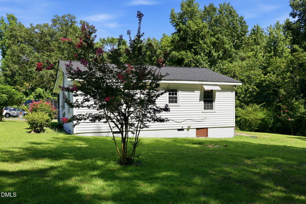 608 N 16th Street - Photo 1