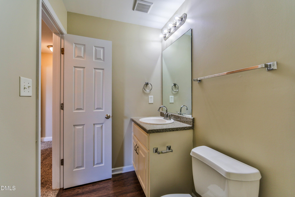 304 Whitehall Court - Photo 25